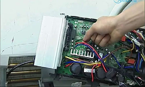 容城美的空调电话是多少